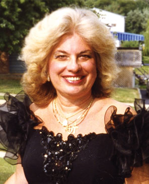 Susan Baca Crowe ’69